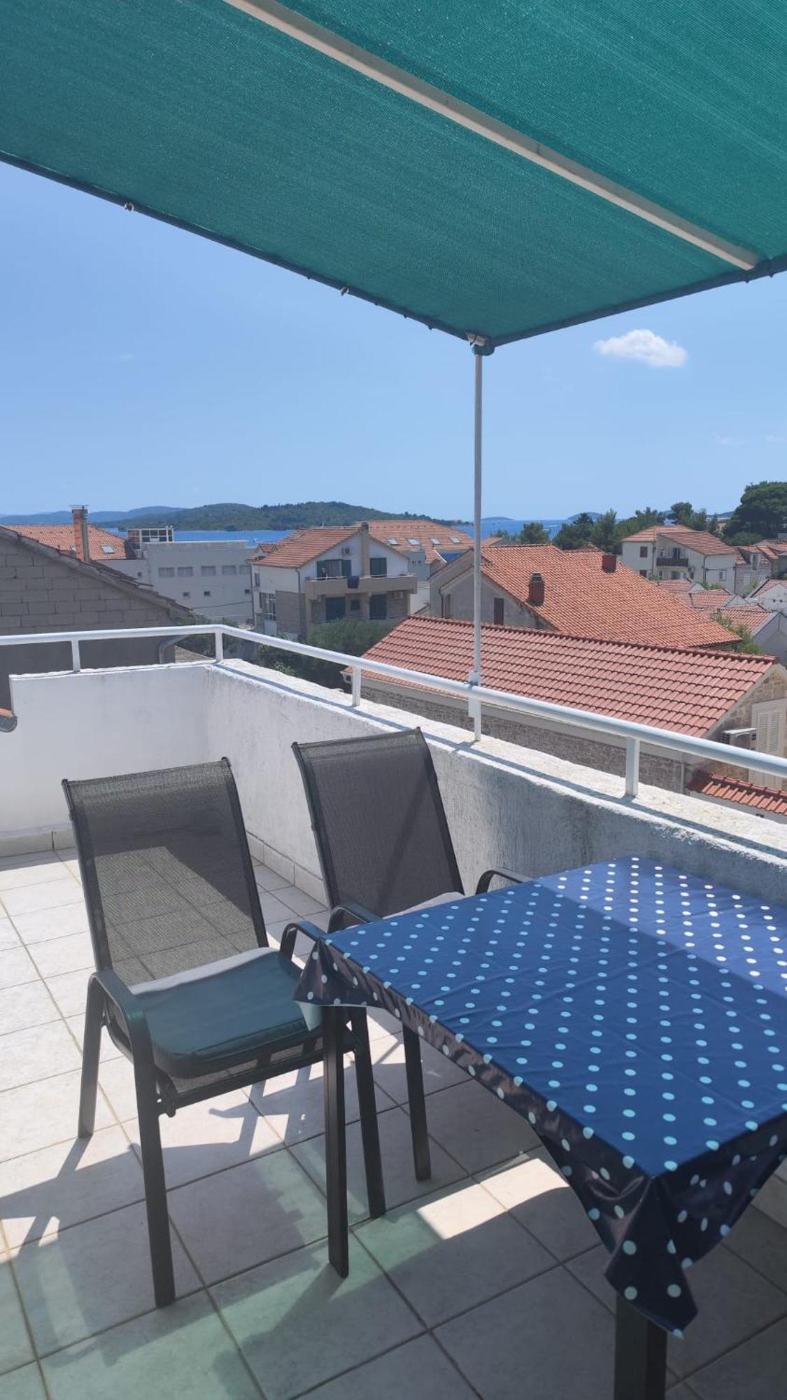 Apartments Suri Vodice Eksteriør billede