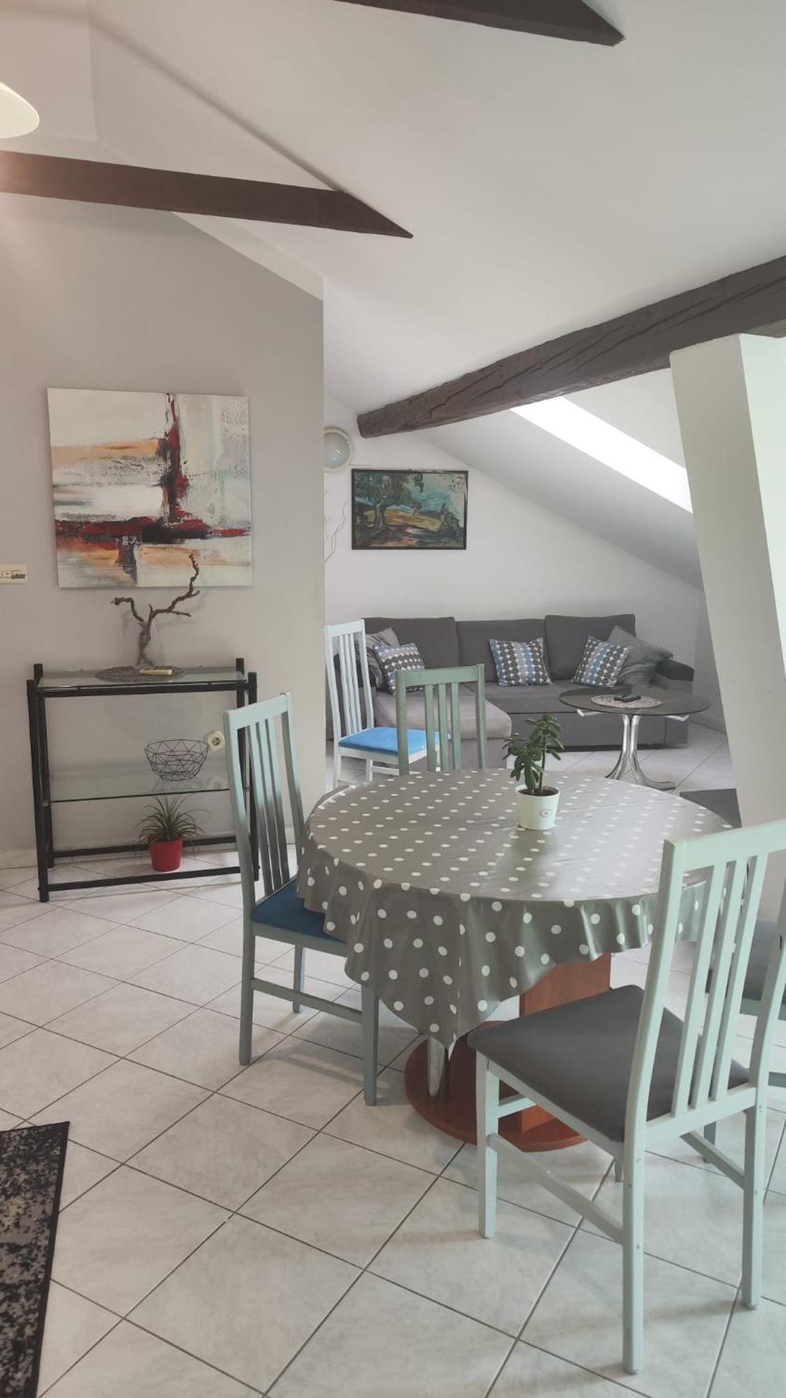 Apartments Suri Vodice Eksteriør billede