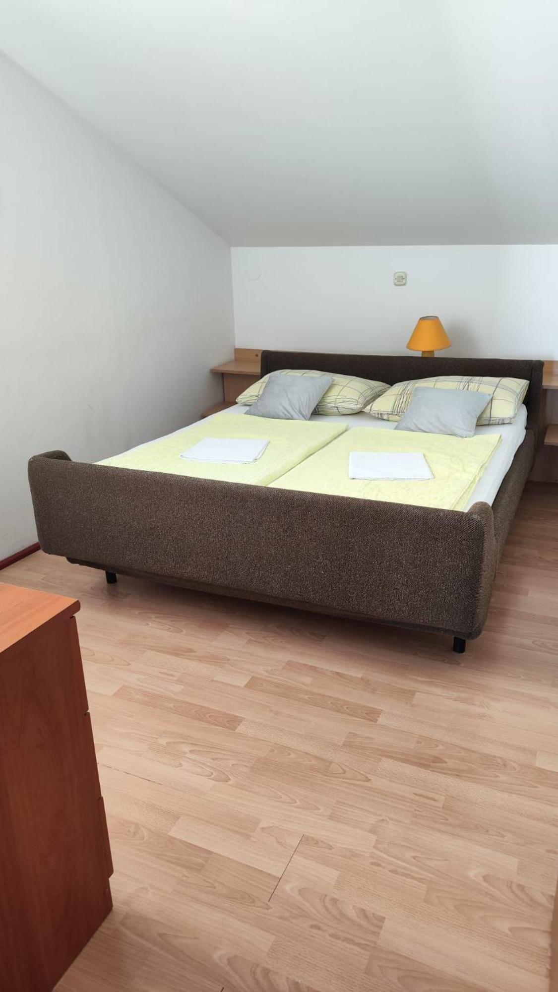 Apartments Suri Vodice Eksteriør billede