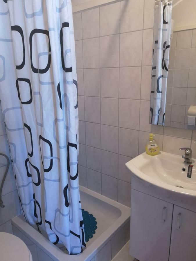 Apartments Suri Vodice Eksteriør billede